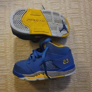 Jordan 5 Laney